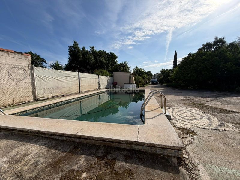 Foto b940f588-920a-4dd1-ad11-3630dfd64620. Xalet amb piscina a Alcolea Córdoba
