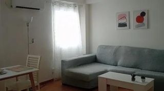 Pis a Huerta de la Reina - Trassierra. Acogedor piso en huerta de la reina, córdoba  ideal para entrar