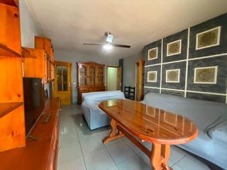 Rent Flat in Fátima - Levante. Piso en alquiler en córdoba  zona levante por 650