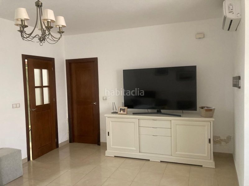 Foto 01c5e70a-9bca-4a95-ad8c-4dad00b6d30b. Casa amb aparcament a Alcolea Córdoba