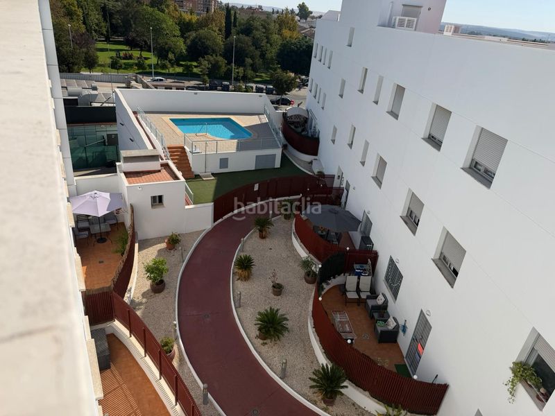 Foto 4083cc42-b252-4c4e-8c1c-c33e45fb3a12. Àtic amb calefacció aparcament piscina a Cañero Córdoba