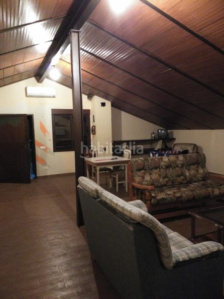 Foto 0a3e9b60-c221-4eb0-bcb8-0ee2eea6fddd. Casa amb aparcament a El Higuerón Córdoba