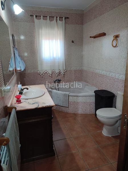 Foto 548353a3-5631-47da-982b-500bff7d68b5. Casa amb aparcament a El Higuerón Córdoba