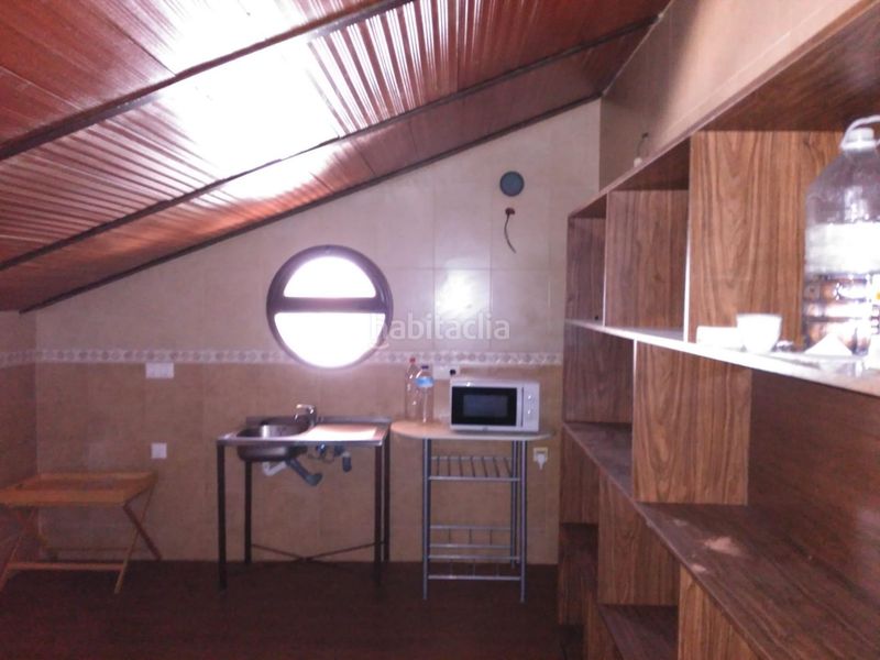 Foto b5252a6f-1589-4990-952c-c4393fd4ae60. Casa amb aparcament a El Higuerón Córdoba