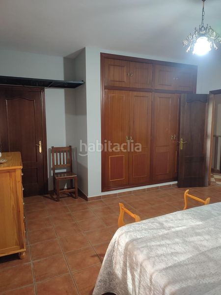 Foto c49ca6d5-6881-4722-8ea7-2a45641ac7dc. Casa amb aparcament a El Higuerón Córdoba