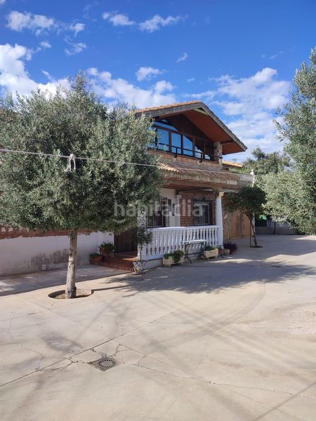 Foto d570df01-dcc2-4259-8fd8-886b6f2bfd5a. Casa amb aparcament a El Higuerón Córdoba