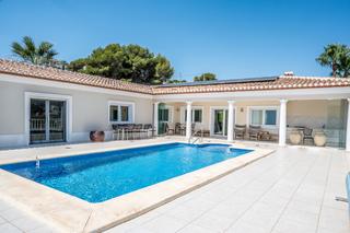 Casa en Paichi. Villa de lujo en moraira con vistas al mar