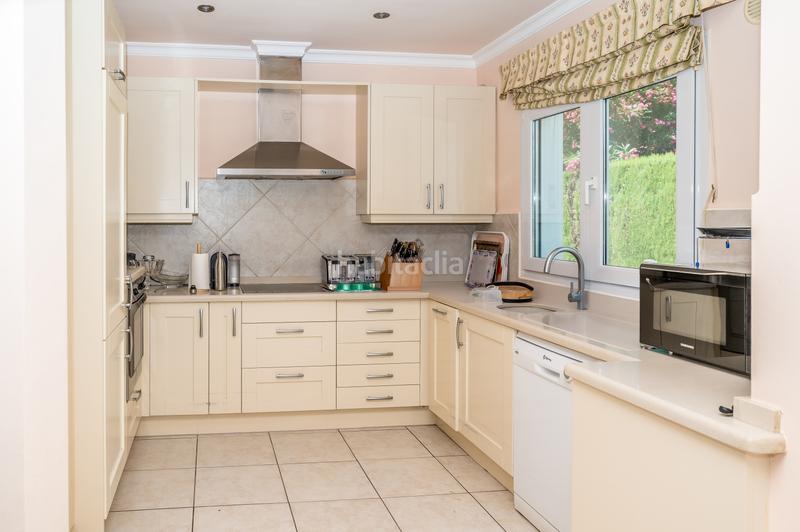 Foto 48eb8d73-7ffa-41c6-8964-25b0b2aeb5ff. Casa a Moraira - calle jilguero 3 a Paichi Moraira