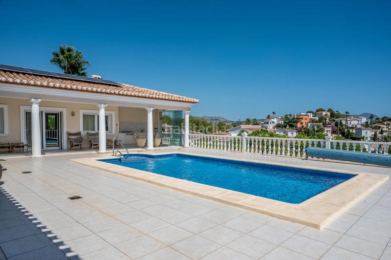 Foto 987f2eff-3be7-486c-be7b-550cf2ecca07. Casa a Moraira - calle jilguero 3 a Paichi Moraira