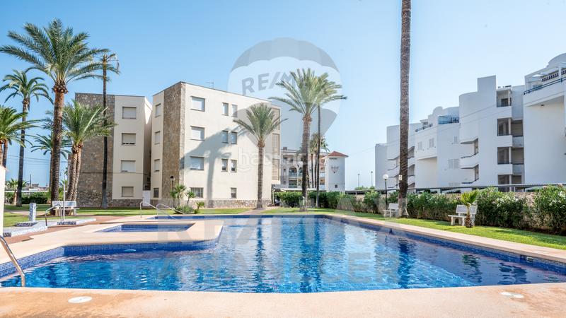 Foto d6a4beac-4a73-451f-a2df-4f16b2ebd443. Piso planta baja en venta en segunda línea de playa en Dénia