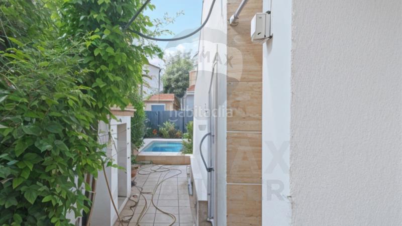 Foto c92910dc-aabf-4c95-be43-5863b1cbd382. Casa amb aparcament piscina a Poblets (els)