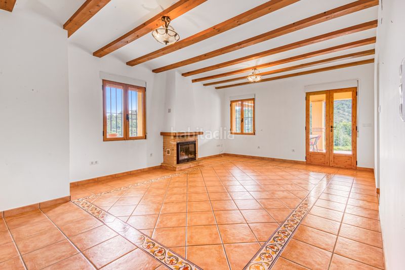 Foto 54d76707-6706-49c7-a7ec-625163810c4e. Maison avec piscine dans Orba