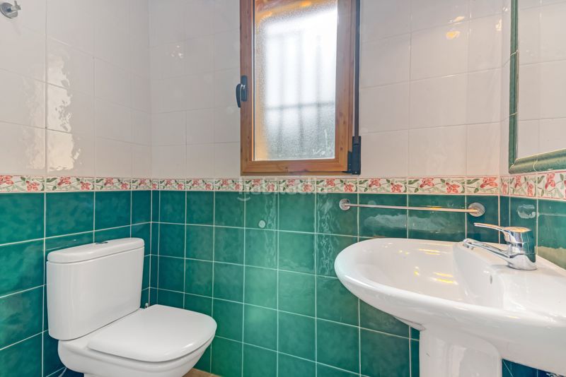 Foto 5dd5b1f4-9fa2-4dc6-bf85-7c8cdb332619. Maison avec piscine dans Orba