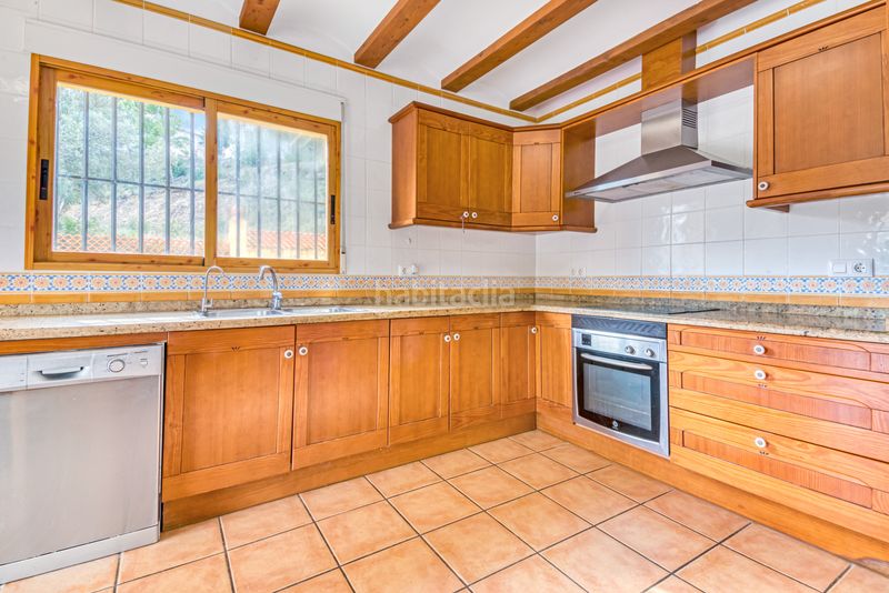 Foto efbc7cfc-7bb8-4512-aec0-7441b01e1aaa. Maison avec piscine dans Orba