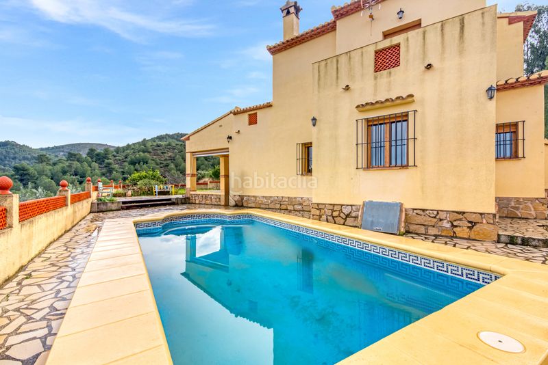 Foto f2075109-0596-4551-bedb-5277cdc2db20. Maison avec piscine dans Orba