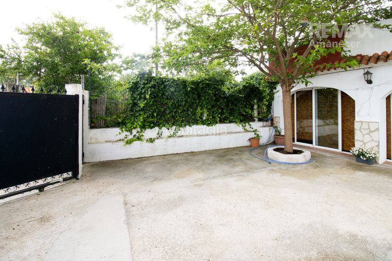 Foto 438cc01d-7d29-4338-9ec2-2834840ccfdd. Maison dans Orba