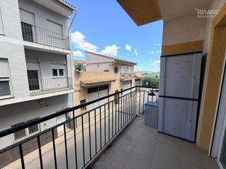 Etagenwohnung  Enguera - cl tejedores. Oportunidad en enguera! amplio piso con terraza y garaje en edif