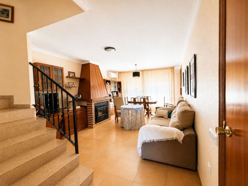 Foto b57577a5-c3f1-4391-9d10-42e6261756b9. Chalet avec parking dans Enguera