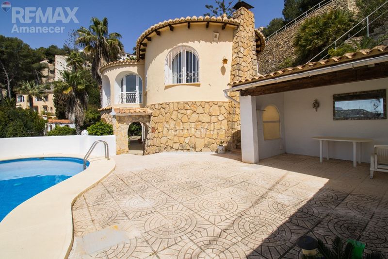 Foto 1a4a0484-5337-44a8-bcbc-b55b7eee4c8c. Xalet amb calefacció aparcament piscina a La Viña-Montemar-San Jaime Benissa