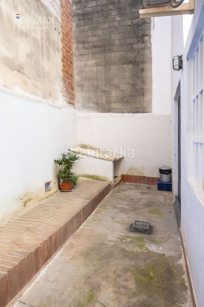 Foto e7355f2b-107c-4d78-bcc4-eefe8f0a664c. Casa con parcheggio in Enguera