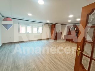 Rent Flat  Cl temple de sant telm. Apartamento de alquiler en dénia, zona el puerto