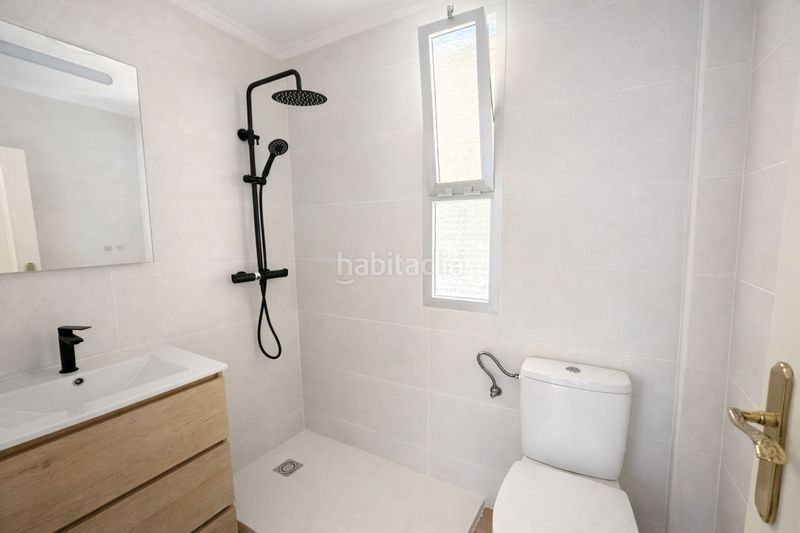 Foto 2a8ee24f-c4ad-48c1-a295-7739c4384fb4. Apartament amb aparcament a Centro Urbano Dénia