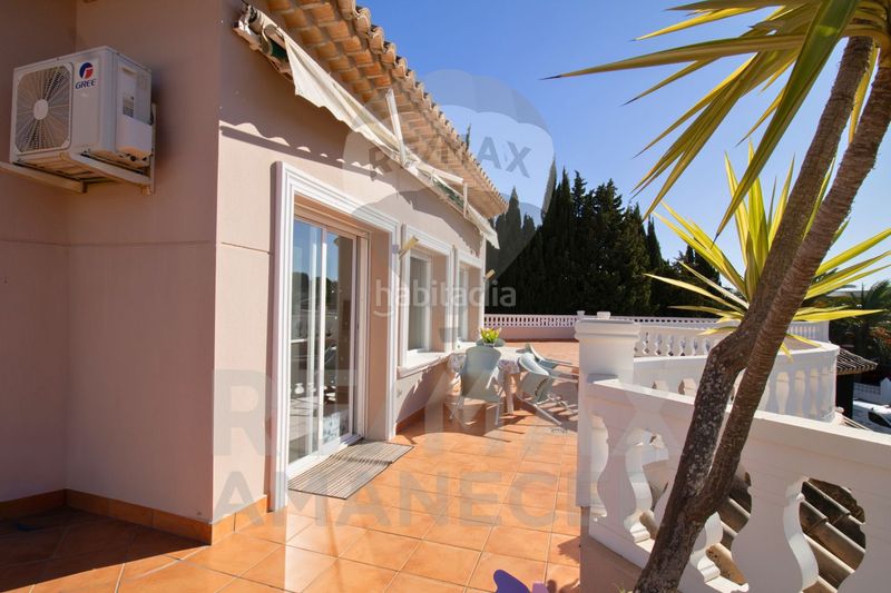 Foto d6aa2d4d-8603-4176-954f-ab691212e057. Àtic a La Fustera Benissa