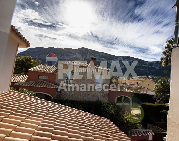 Foto 71d62893-b7ea-449e-9d93-9c81a7fa5a4e. Xalet amb aparcament piscina a El Montgó Dénia
