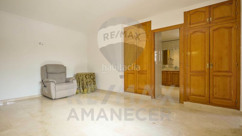 Foto 2079f733-20fe-41e7-ae67-e9604db7eb12. Xalet amb calefacció aparcament piscina a Pedreguer