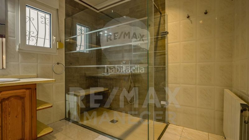 Foto a360e83b-893f-44c2-8695-eadbd666154c. Xalet amb calefacció aparcament piscina a Pedreguer