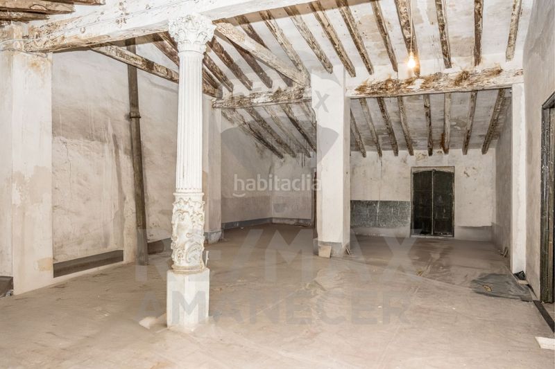 Foto f4c0a00a-b03f-488d-ab9c-590a4581b59e. Xalet amb aparcament a Enguera