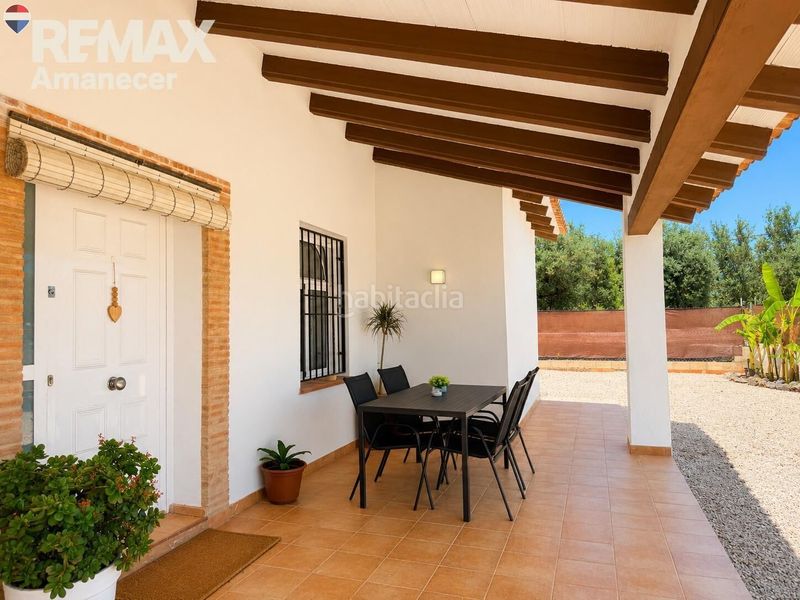 Foto e61dfb8e-7653-42a9-8386-77e5cbb07b63. Xalet amb aparcament piscina a Enguera