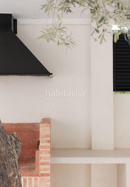 Foto df7280c5-c40a-4179-9617-6d08aa677f6c. Xalet amb calefacció aparcament piscina a Enguera