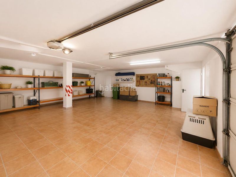 Foto 0f97e891-32d9-4096-9fa3-ae679cde0201. Casa adossada amb calefacció aparcament piscina a Enguera