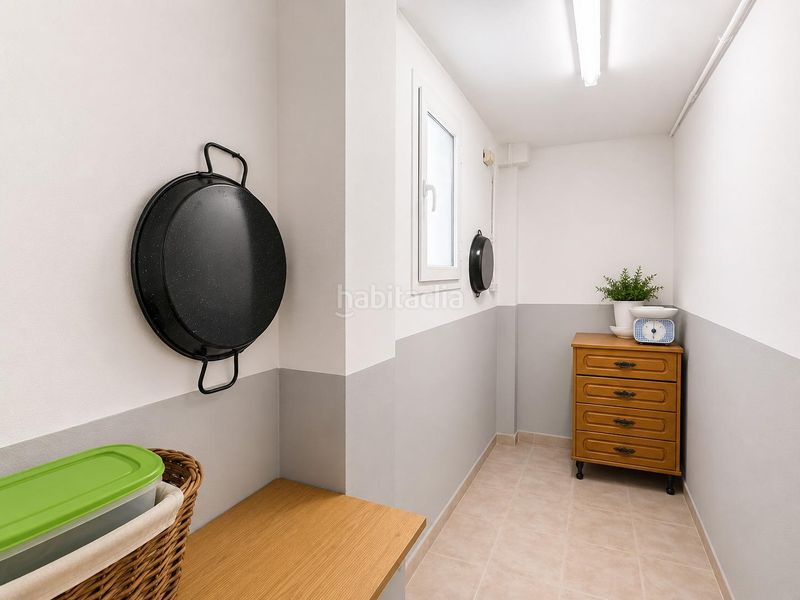 Foto f5560ab4-1527-4e33-a78d-8003ad176e7a. Casa adossada amb aparcament a Enguera