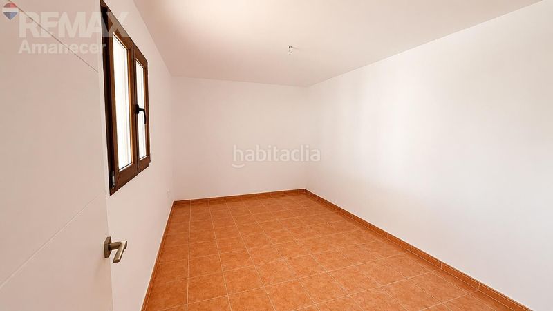 Foto 3ae21a06-5cdf-418f-8431-dc1dfce78296. Casa aparellada amb calefacció aparcament a Relleu