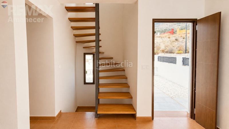 Foto 8aba3bbe-b61f-4c99-9936-5c85a847450b. Casa aparellada amb calefacció aparcament a Relleu