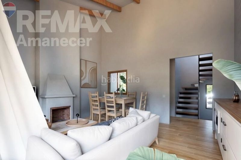 Foto 8b6e3a16-0039-45c8-a5fd-255a5fc9e646. Casa aparellada amb calefacció aparcament a Relleu