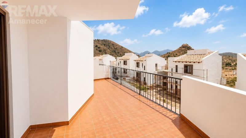 Foto 95427be0-408d-461f-b7b2-80a6a881d016. Casa aparellada amb calefacció aparcament a Relleu