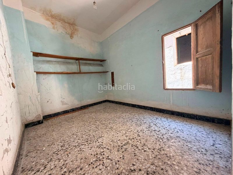 Foto 58745679-4bf4-4bfa-a6ae-2c756a17d8c0. Casa amb aparcament a Enguera