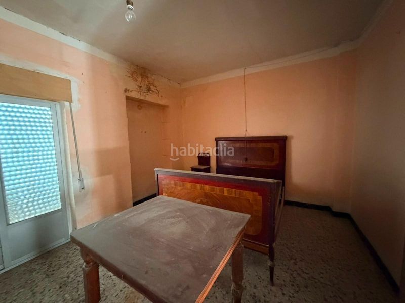 Foto a53ffbc7-5af3-45a3-9922-ae9189af7eb5. Casa amb aparcament a Enguera
