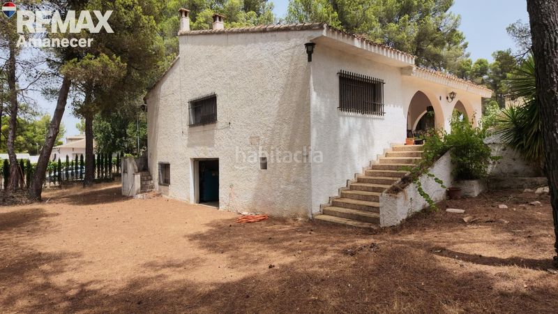 Foto 472d9156-8e83-4c4f-b8a9-de4b946376fa. Casa amb aparcament piscina a Banyeres de Mariola