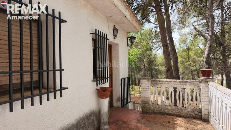 Foto 53a3dbc0-41e5-4e64-9534-f8e34e7b4eb2. Casa amb aparcament piscina a Banyeres de Mariola