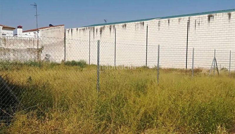 Foto a9b6c6be-8559-4796-8918-22d8e43b99f1. Residential plot in calle calle juan pacheco 20 in Santos de Maimona (Los)