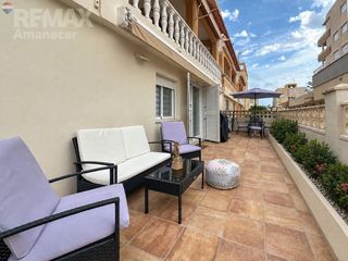Casa adossada  Carrer avinyo. Chalet adosado en segunda linea de playa con licencia turística