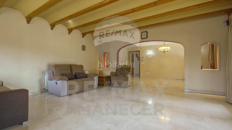 Foto e319d31e-0fb2-4d2c-a94a-7462adde2f79. Maison avec chauffage parking piscine dans Pedreguer