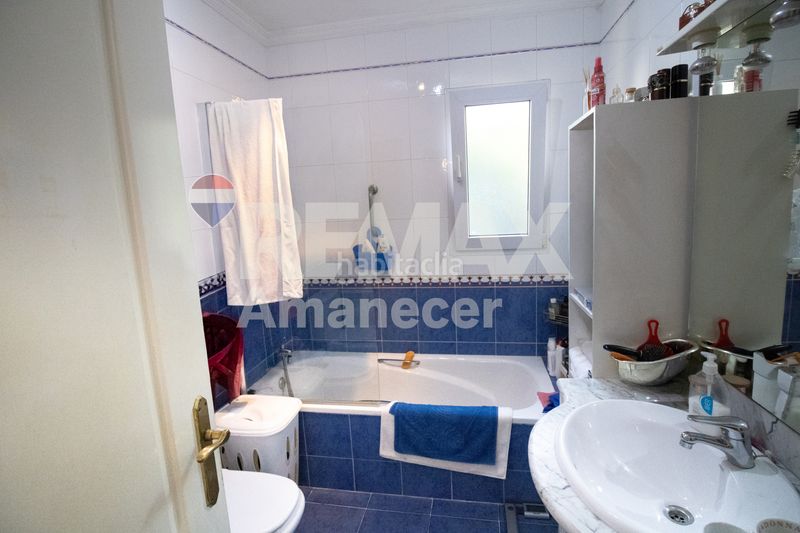 Foto c037171e-1933-45e3-a24c-6fa80c0fc530. Casa amb aparcament piscina a El Montgó Dénia