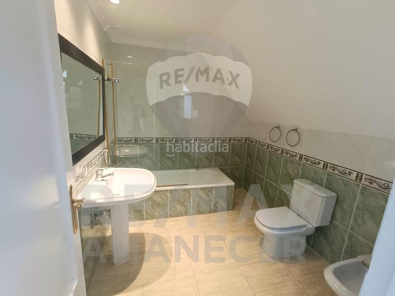 Foto c1888eb3-7a39-4e1c-98eb-eef2f45d88ca. Location attique avec chauffage parking dans El Puerto Dénia