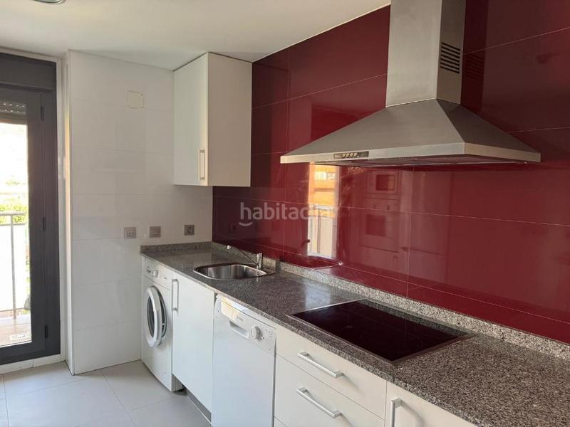 Foto 86052877-2851-442a-9a5a-8b3a6dccb21a. Piso venta de vivienda en Plaza de Toros - Barón de Warsage Calatayud