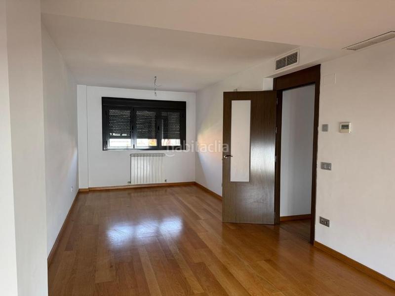 Foto f6e1ecaf-3b6a-49a4-959d-bb8434c98b1f. Piso venta de vivienda en Plaza de Toros - Barón de Warsage Calatayud